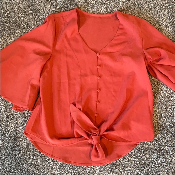 Button down 3/4 sleeve blouse - Picture 1 of 3